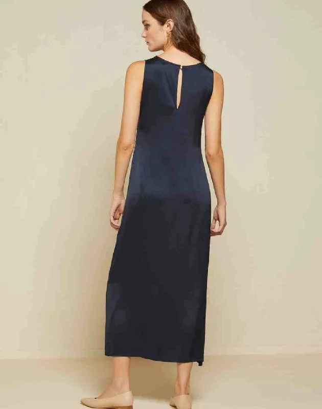 Deep Navy Sophisticated Sleeveless Maxi Dress with Flattering Front Tie