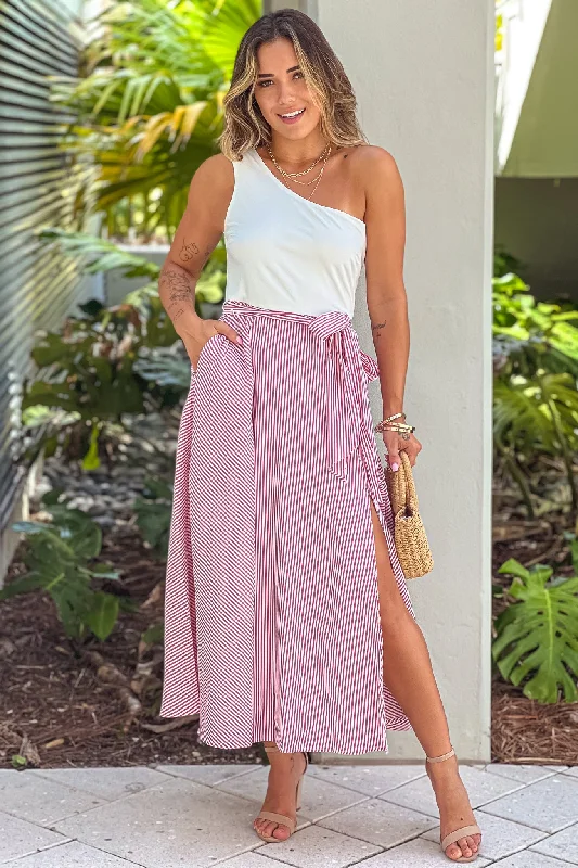 White And Red Striped Maxi Dress With Slit